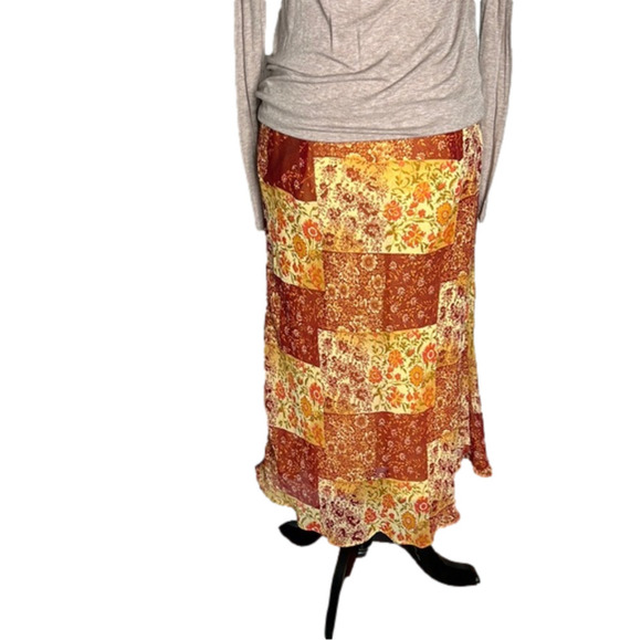 Nöh wear lightweight lined patchwork skirt - Picture 1 of 9